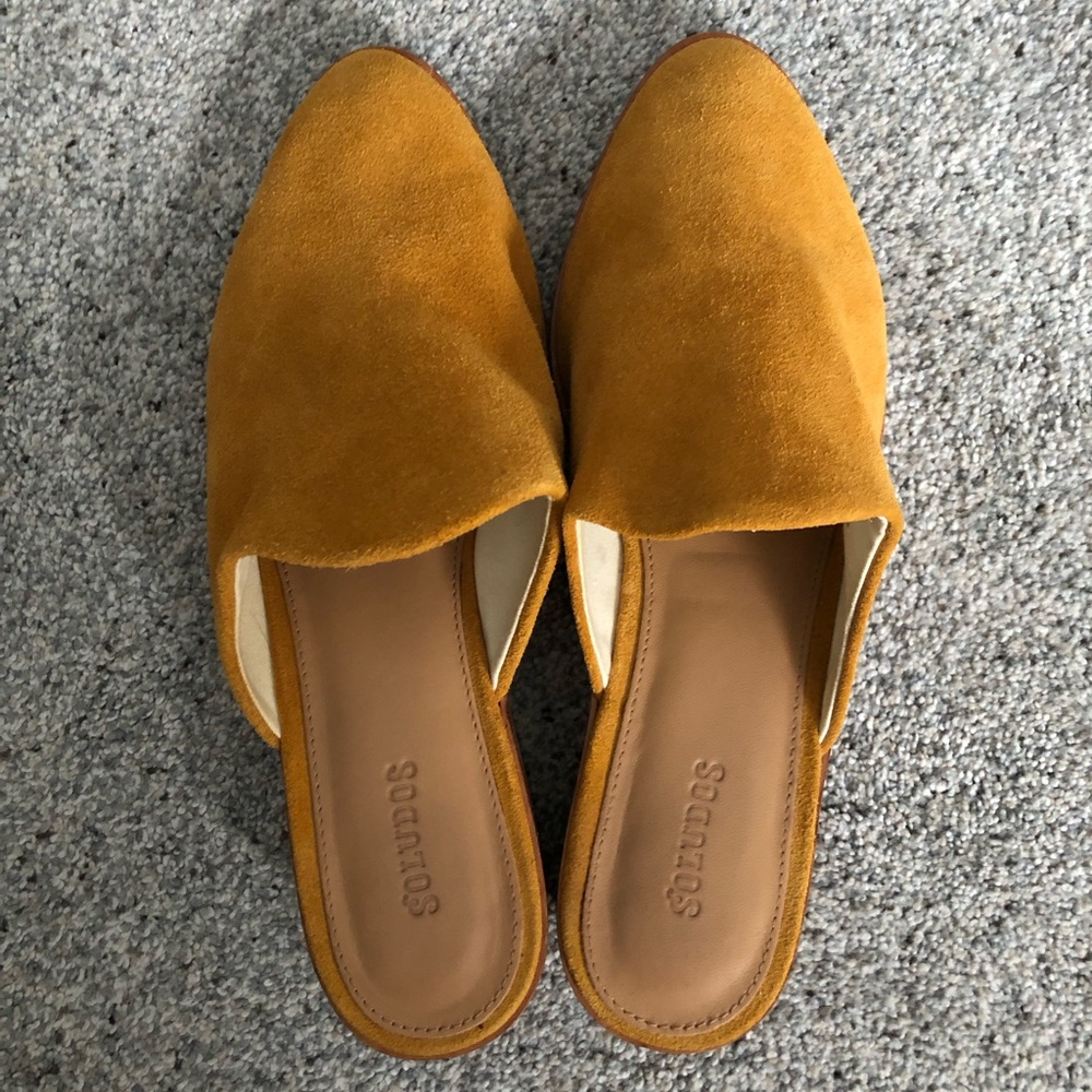 Soludos Venetian Mules